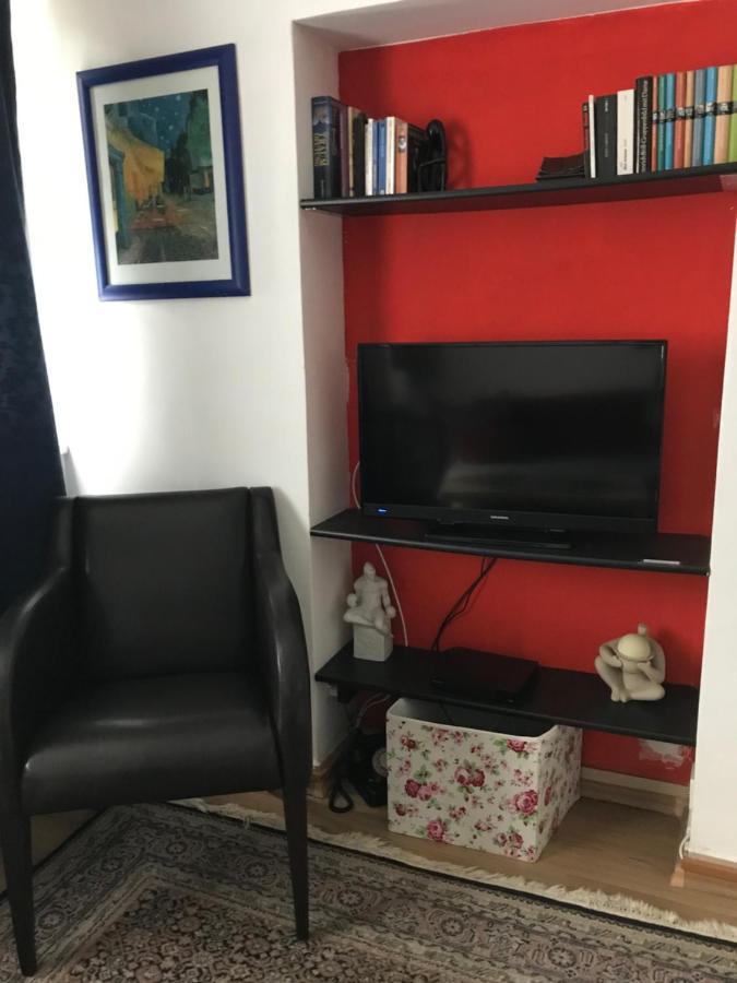 Noch Gemuetlicher Essen Exteriér fotografie